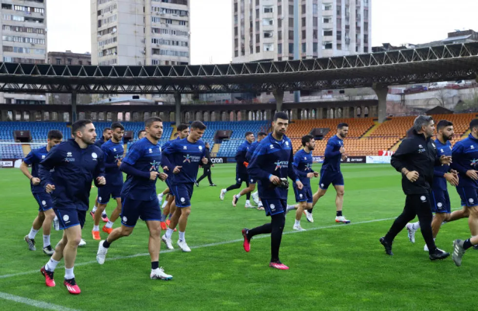 Ψάχνει ένεση ψυχολογίας στο Ερεβάν η εθνική