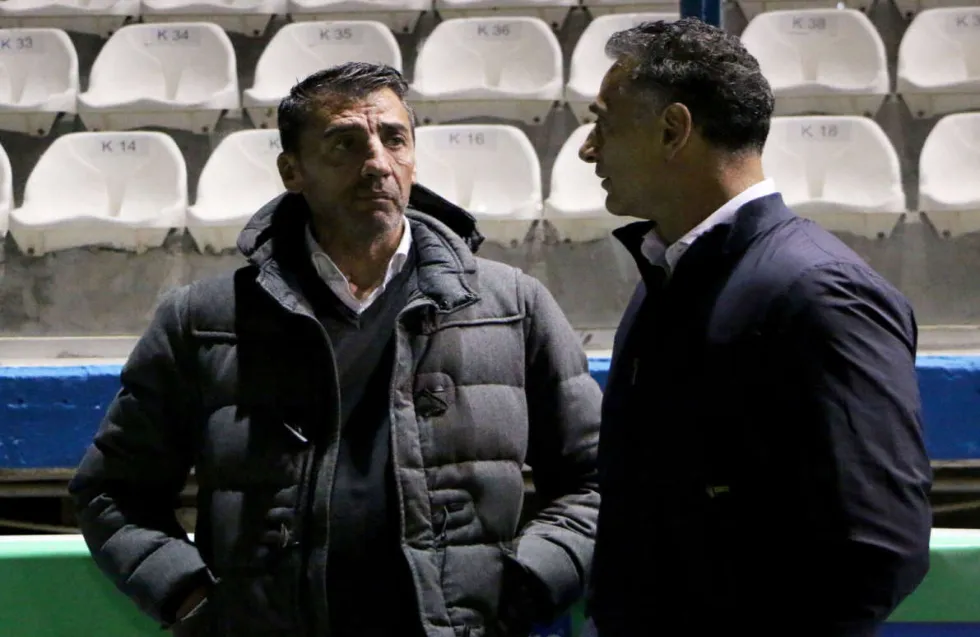 Ψάχνει ο μεν, ψάχνει και ο δε

