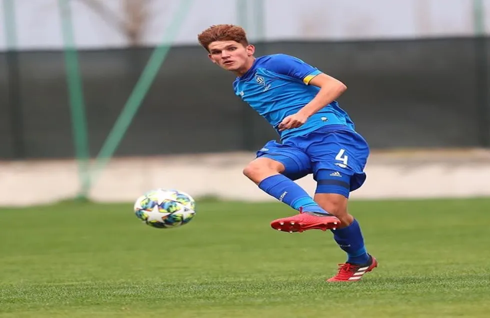 Έκλεισε και Ουκρανό η ΑΕΛ