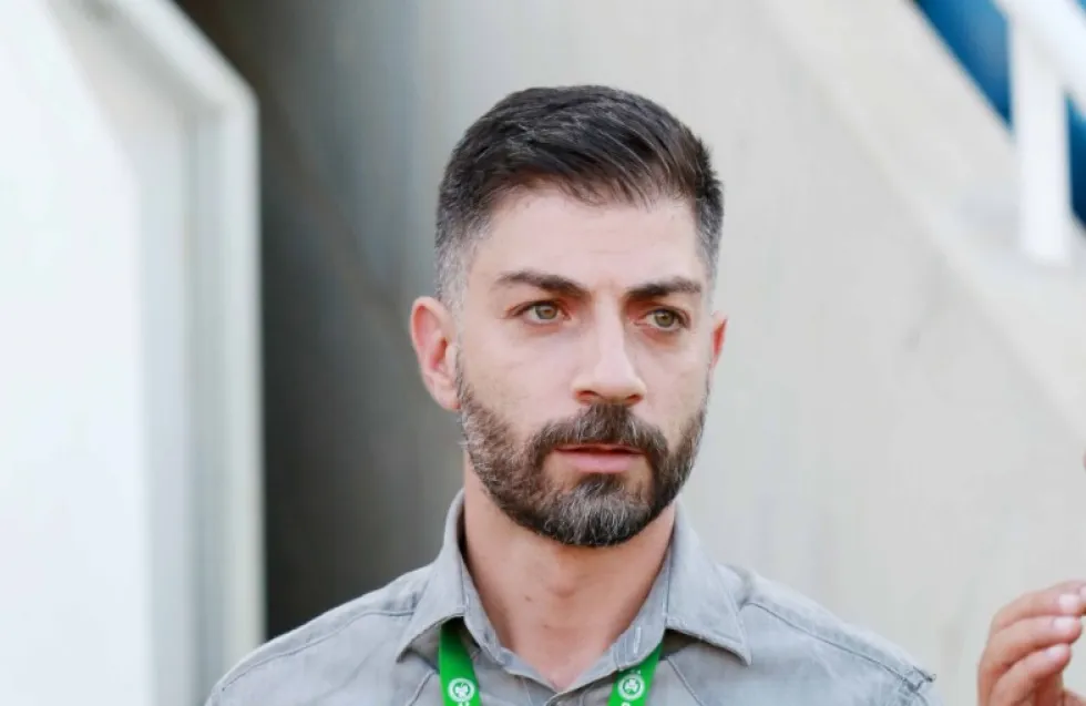 Η απάντηση για τα... καβούρια στην τσέπη του προέδρου και όλα τα θέματα στην Ομόνοια