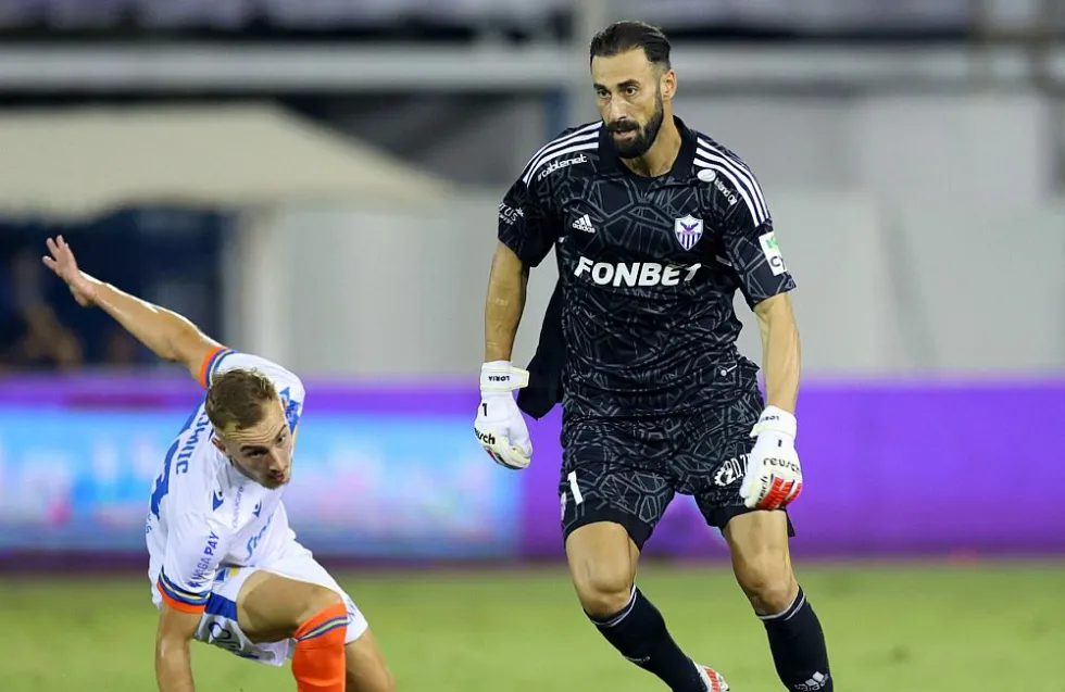 Κάνει αγώνα δρόμου... για την πεντάδα!