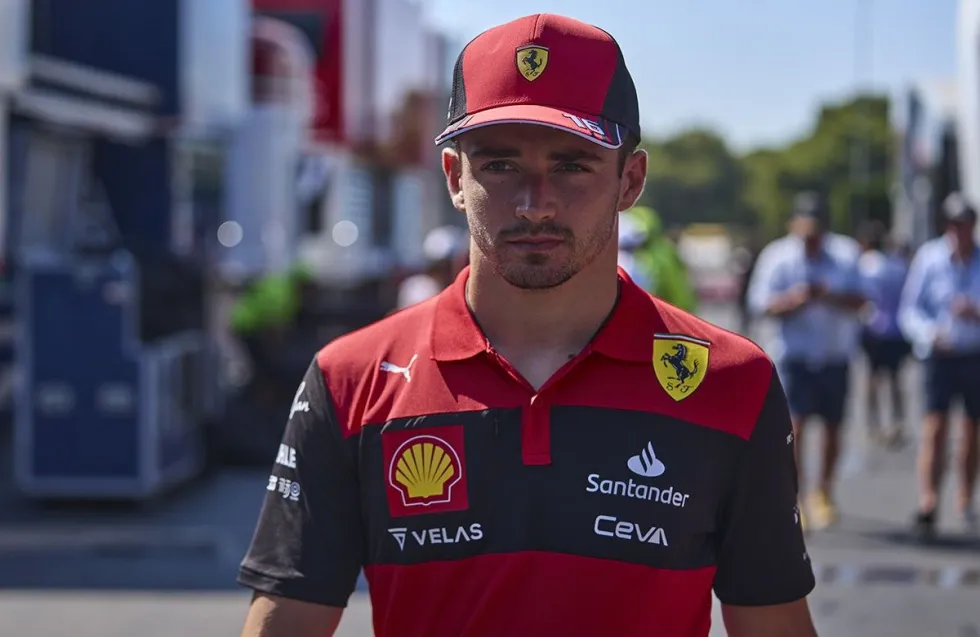 Formula 1: Φερστάπεν, Χόρνερ, Σάινθ και Μπινότο στηρίζουν τον Λεκλέρ μετά το λάθος στο Πολ Ρικάρ
