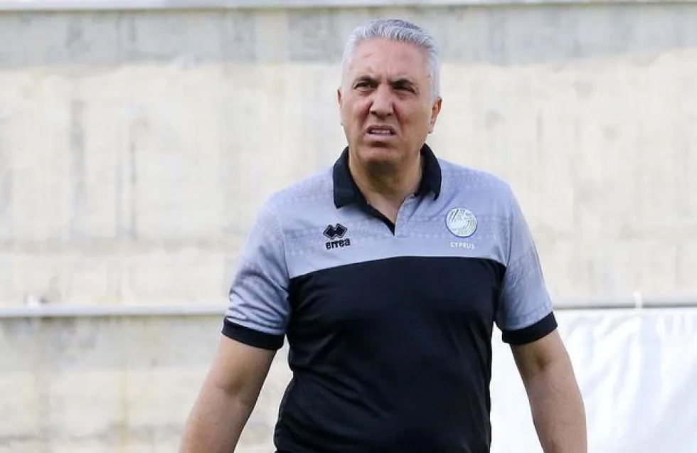 Διαφοροποιήσεις ή εκτιμήσεις που θα διαψεύσει (πάλι) ο Κωστένογλου