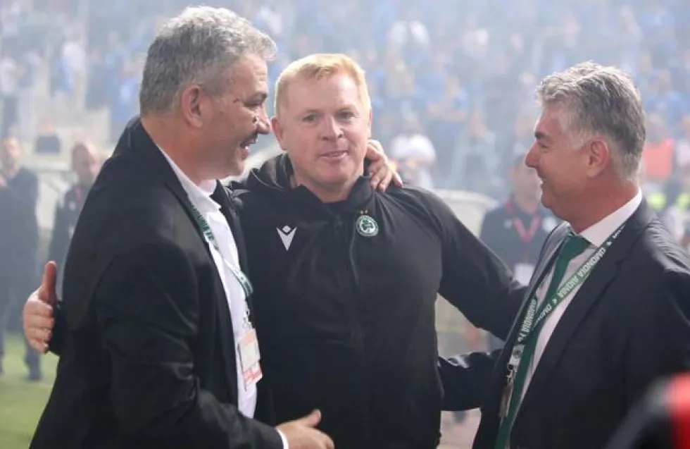 Ναι σε ανοίγματα, όχι σε... παρατραβήγματα