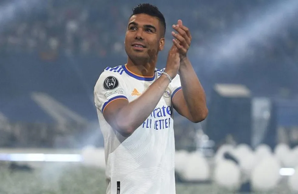 Προκλητικό tweet Ισπανού πολιτικού για Κασεμίρο: «Έσπασε 120 γόνατα και μελάνιασε 720 αστραγάλους»
