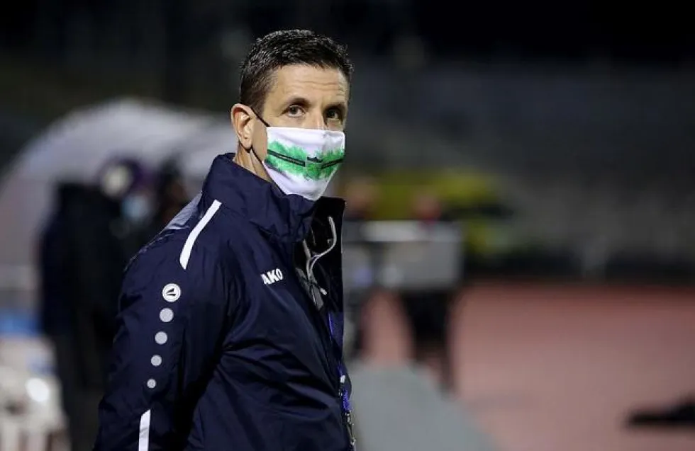 Τορναρίτης: «Πρέπει να πεθαίνουν 400 άτομα την ημέρα για να καταλάβετε;»