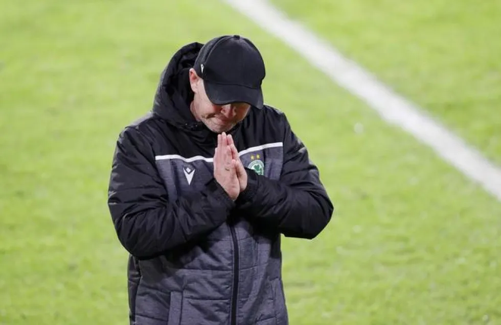 «Κουραστήκαμε, ίσως λόγω ΑΠΟΕΛ… Ενάντια σε μία ομάδα όπως η PSV, τιμωρείται»