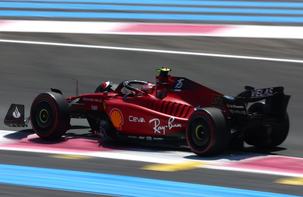 Formula 1, Γαλλία: Στο 1-2 η Ferrari, ταχύτερος ο Σάινθ

