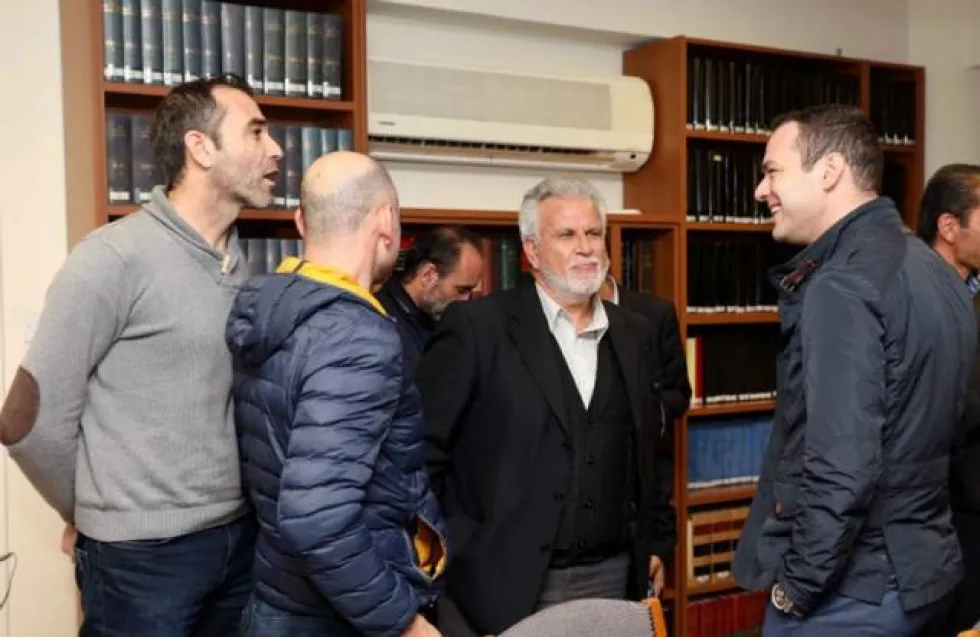 Πάπουτσος: «Είναι 11 διαιτητές και θα έπρεπε να ήταν 16»