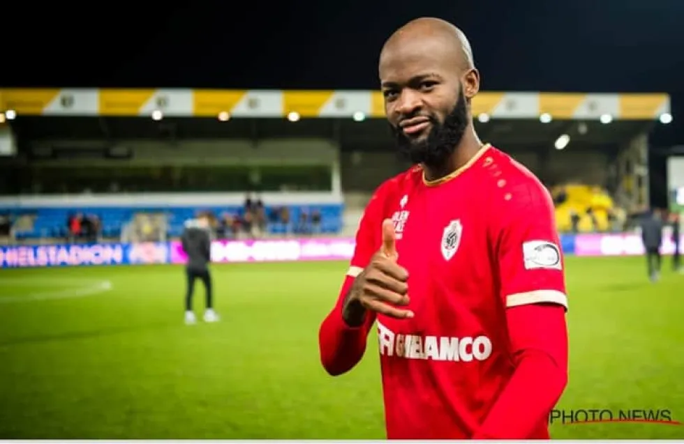 Έκλεισε ραντεβού... Κυριακή στην Κύπρο ο Λάμκελ Ζε