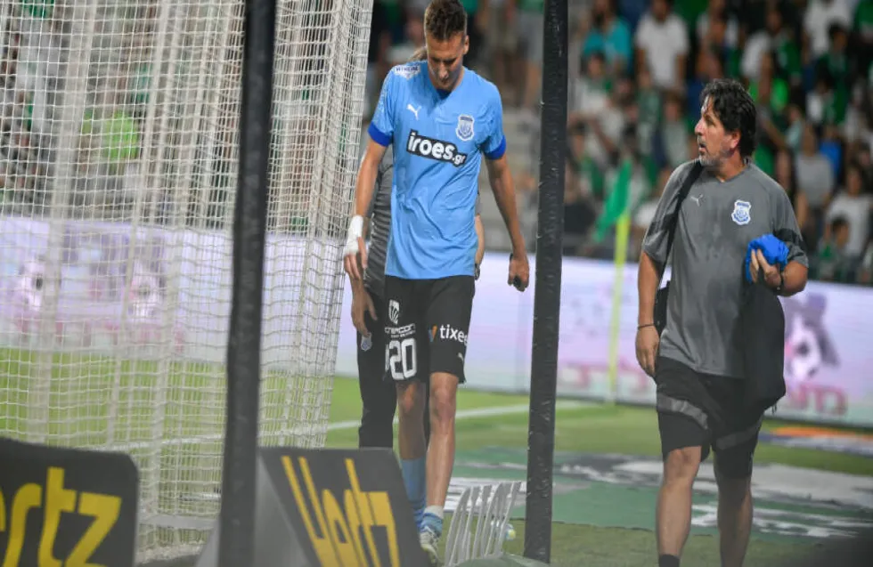 Χάνει τη ρεβάνς, τρέχει για Europa