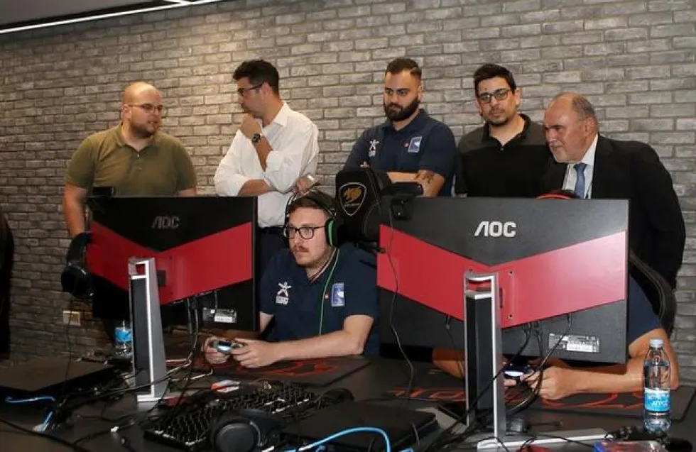 Μία νίκη και δύο ήττες στην πρεμιέρα της Εθνικής E-Sports