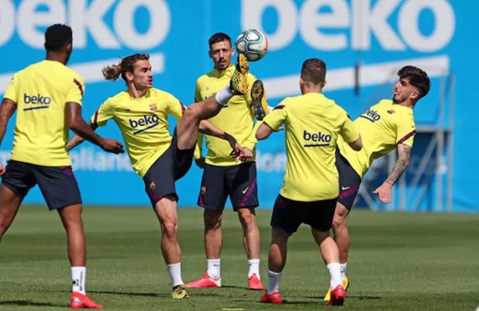 Αρχίζουν προπονήσεις με 14 άτομα στη La Liga