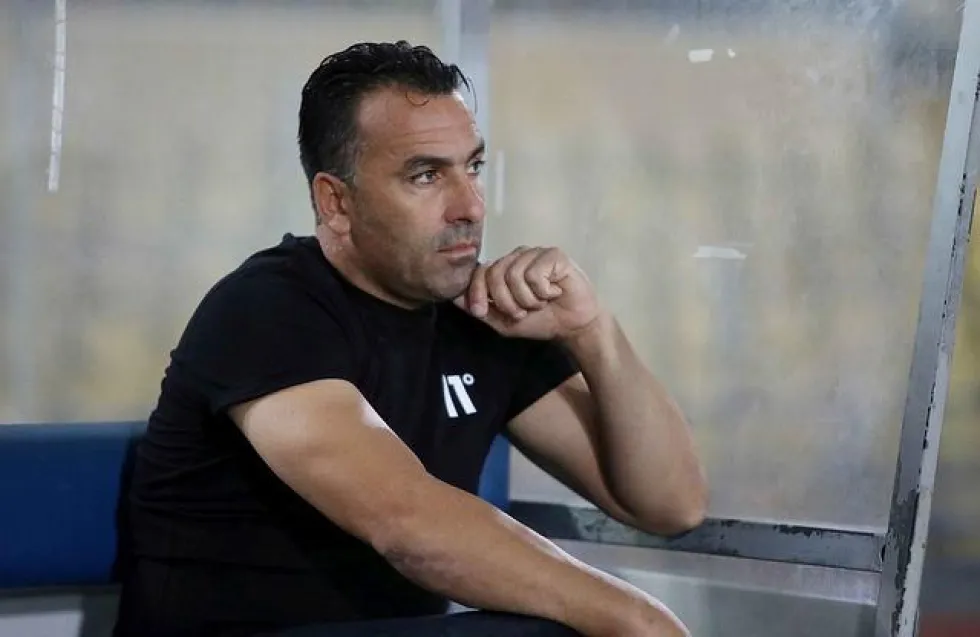 Φανέλα βασικού σε Ρομπέρζ, Ντιγκινί και Νταμπό!