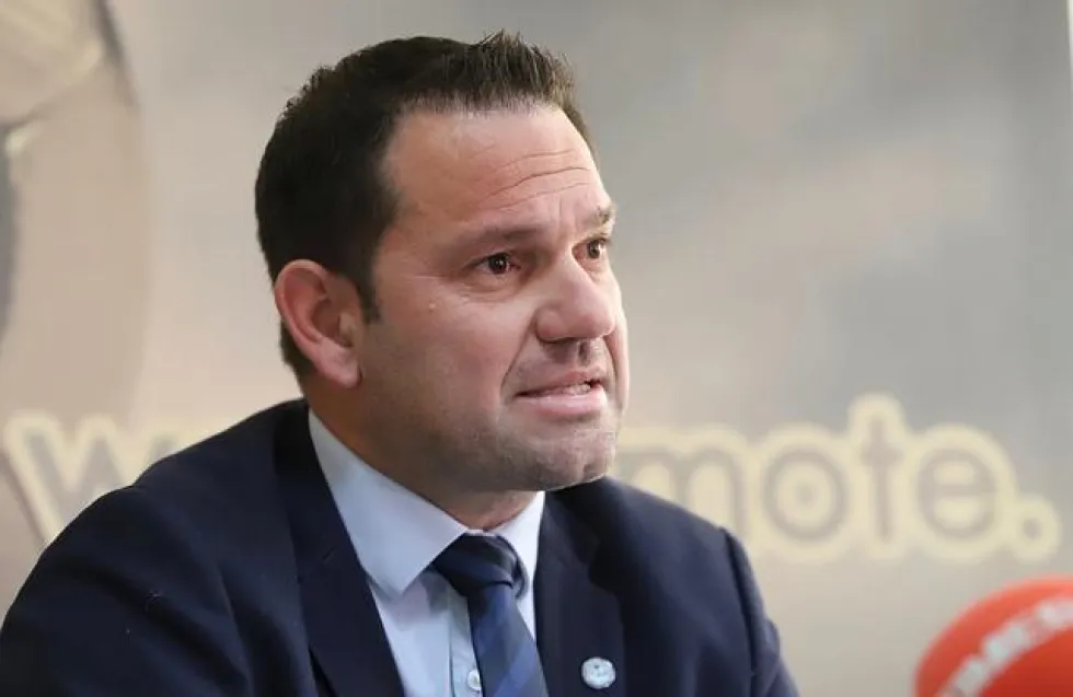 Ειρωνείες από Νεοφυτίδη: «Αυτό θα πει σωστός σχεδιασμός, συγχαρητήρια»