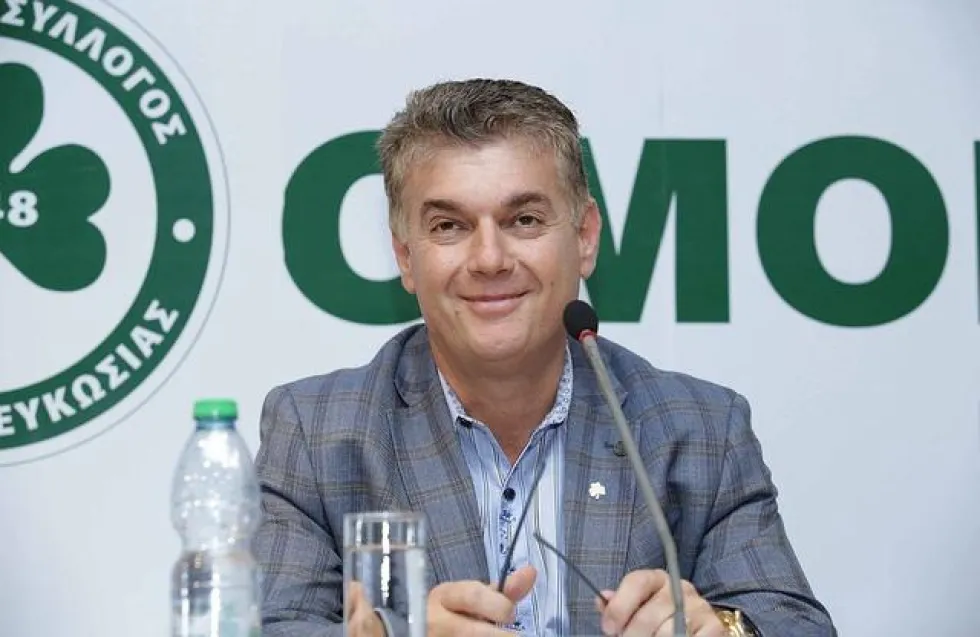 Παπασταύρου: «Μπορούν ή δεν θέλουν οι Κύπριοι διαιτητές;»