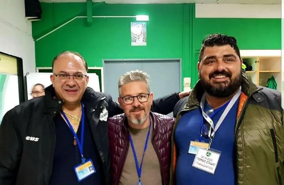 «Χθες ήμασταν μαζί του... - Άνοδο και πρωτάθλημα για τον πρόεδρο»