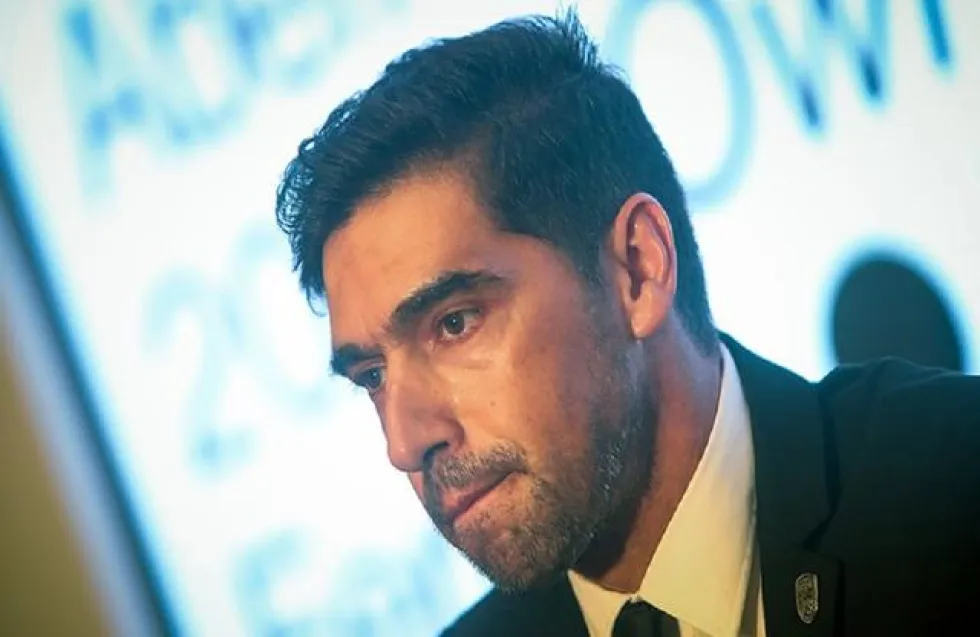 Φερέιρα: «Όποιος φοράει τη φανέλα του ΠΑΟΚ πρέπει να παίζει για τη νίκη»