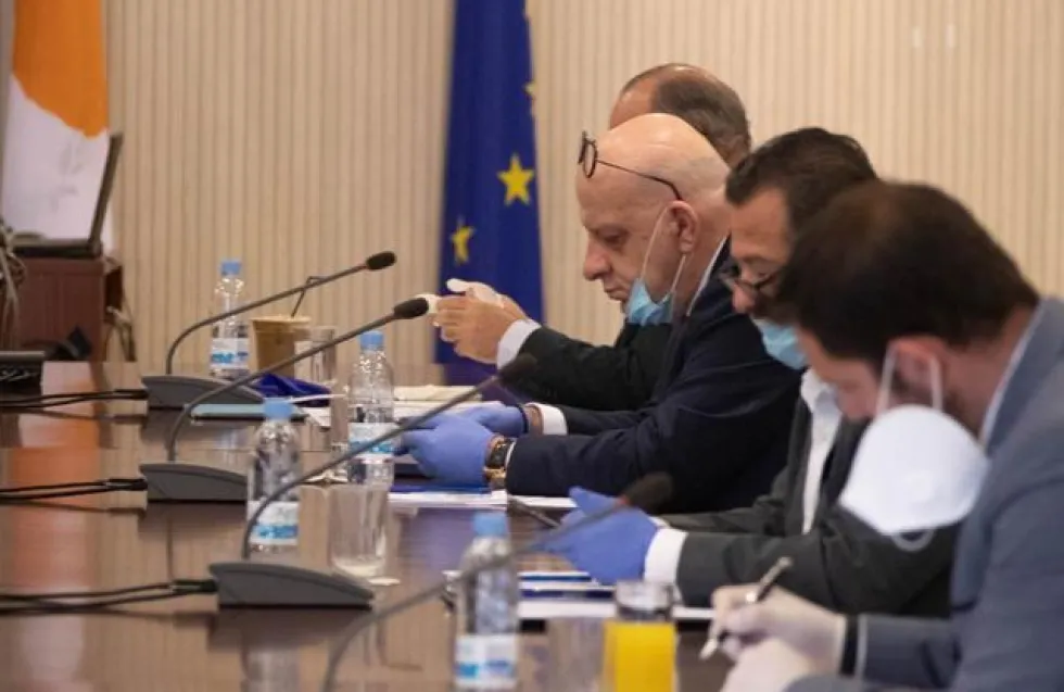 Η αποκάλυψη Κούμα για τη ζημιά εκατομμυρίων στα σωματεία