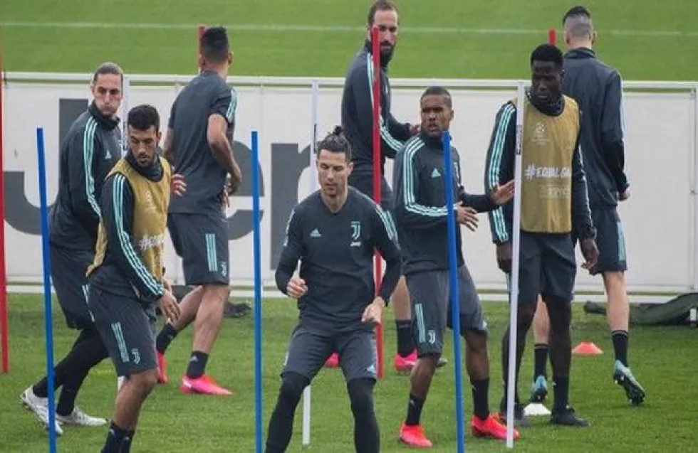 Συμφωνία στη Γιουβέντους για περικοπές μισθών - Εξοικονομεί 90 εκατ.