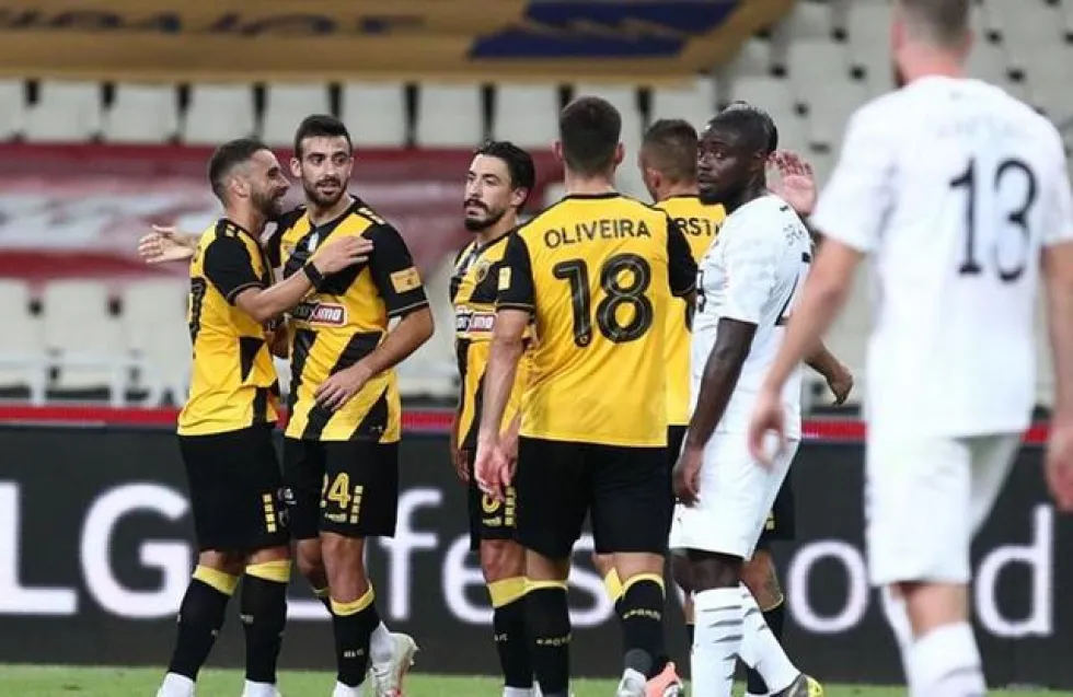 «Αγκαλιά» με το εισιτήριο του Champions League η ΑΕΚ!