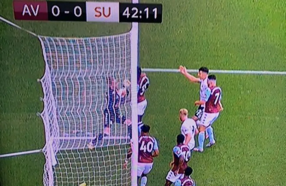 ΒΙΝΤΕΟ: Το Goal Line Technology έπιασε... κορωνοϊό - Το γκολ που δεν μέτρησε