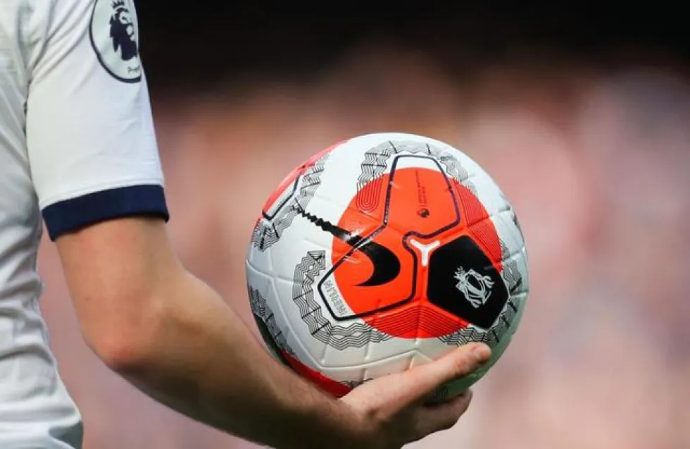 Παρατείνεται κι επίσημα μέχρι -τουλάχιστον- τις 30/4 το «λουκέτο» στην Premier League