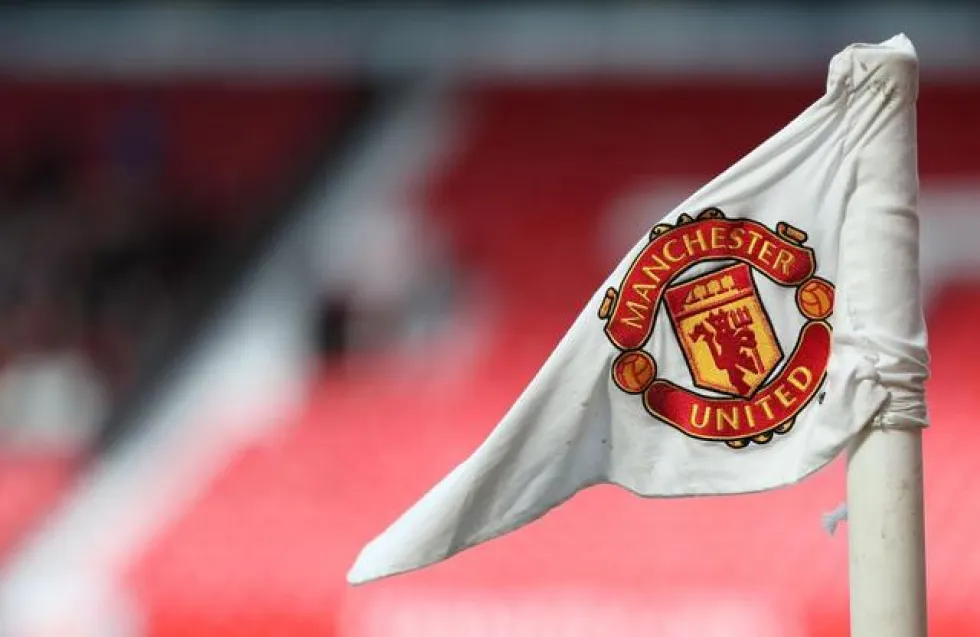 Γιουνάιτεντ «υπέρ»... Λίβερπουλ, θέλει να ολοκληρωθεί κανονικά η σεζόν