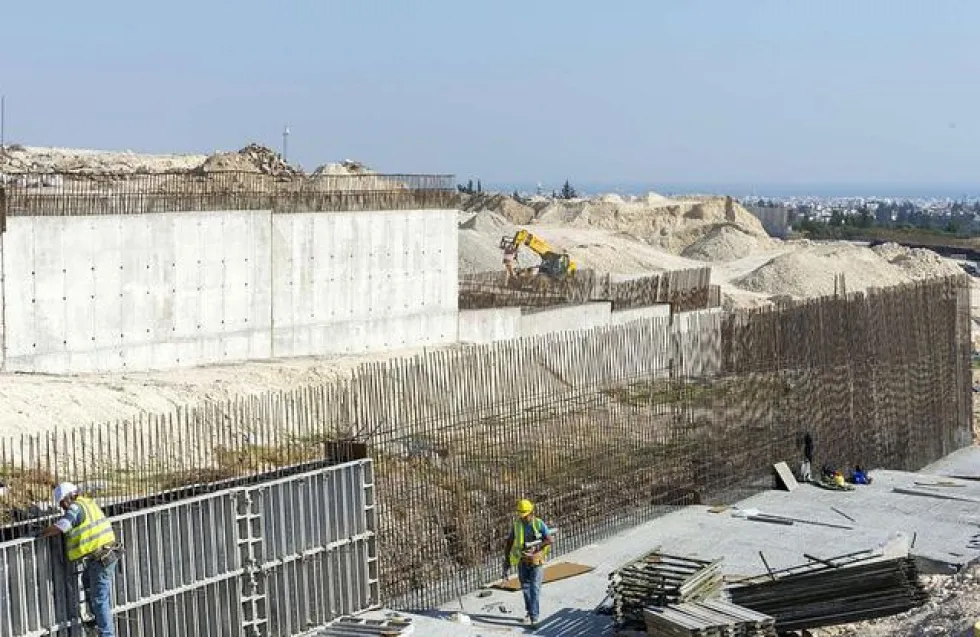 Επιθεώρησαν το γήπεδο Λεμεσού, ικανοποίηση για την πορεία των έργων