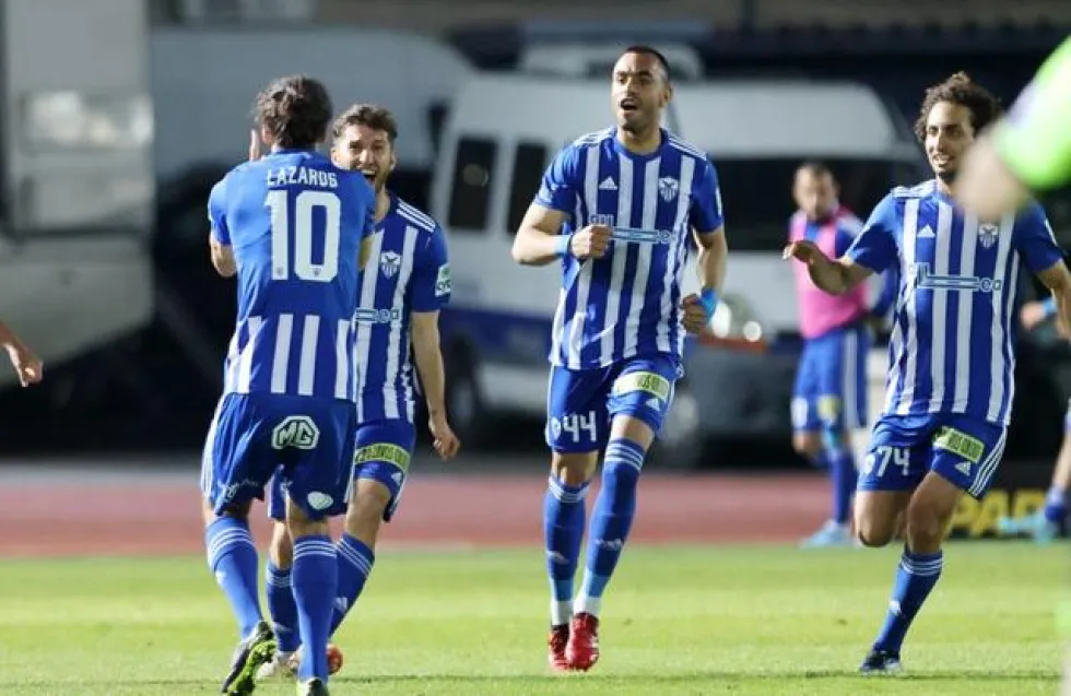 Ανόρθωση: Φιλί της ζωής ή φρούδες ελπίδες;