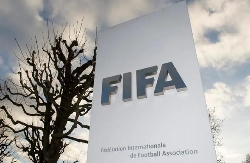 Η FIFA αλλάζει το var-οφσάιντ…