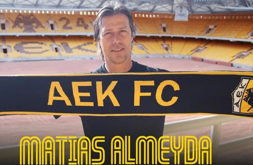 Επίσημα στον πάγκο της ΑΕΚ ο Αλμέιδα