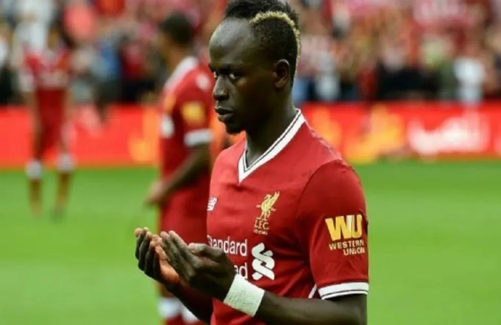 «Ο Μανέ θα πάει στην Ρεάλ, ο Πογκμπά θέλει Γιουβέντους»