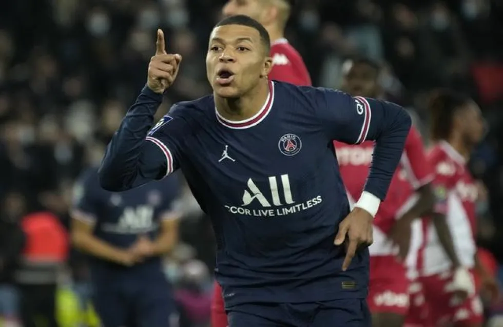 Βόμβα για Εμπαπέ: Η Παρί του προσφέρει το απόλυτο κουμάντο, θα μπορεί να αλλάζει παίκτες, προπονητές