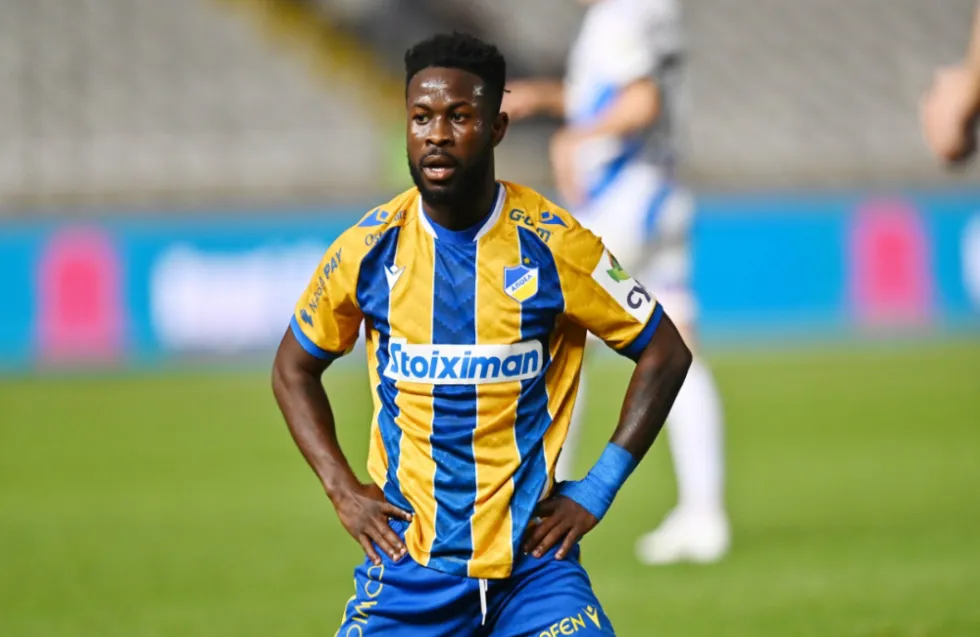 Τέσσερις ή… πέντε μεταγραφές

