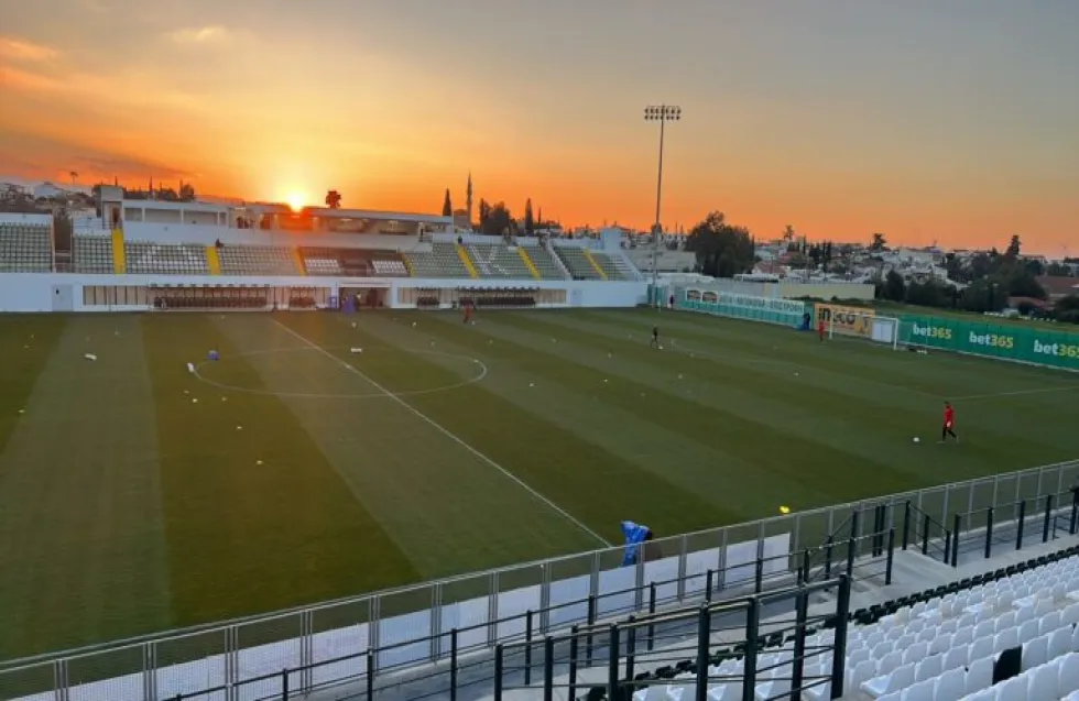 Οι εντεκάδες που διάλεξαν οι Πετράκης και Γαρπόζης