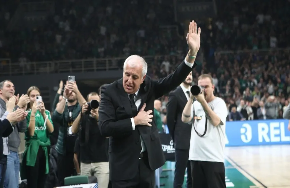 Μοναδική και πάλι υποδοχή στον Ομπράντοβιτς από τους φίλους του Παναθηναϊκού!