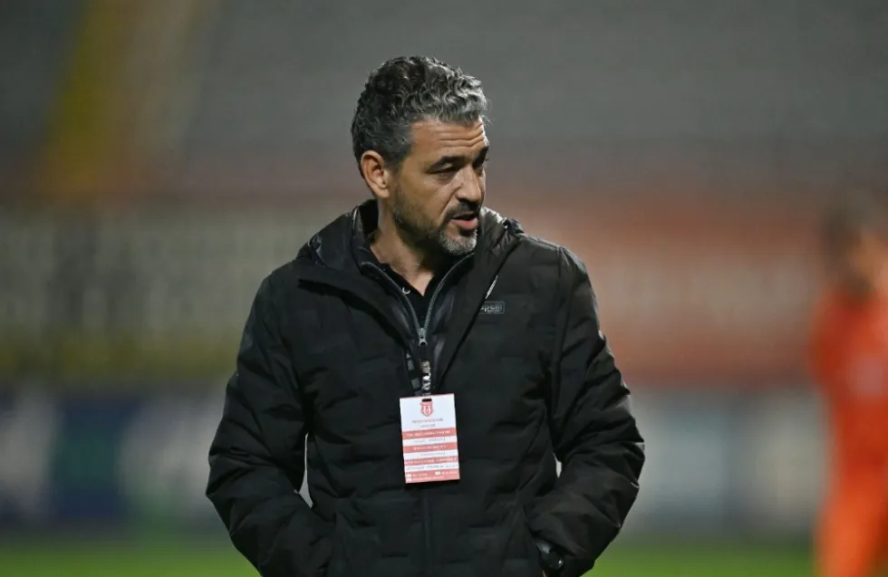 Μαρτίνς: «Δεν είχαν τον χαρακτήρα για να παίξουν σε αυτήν την ομάδα»