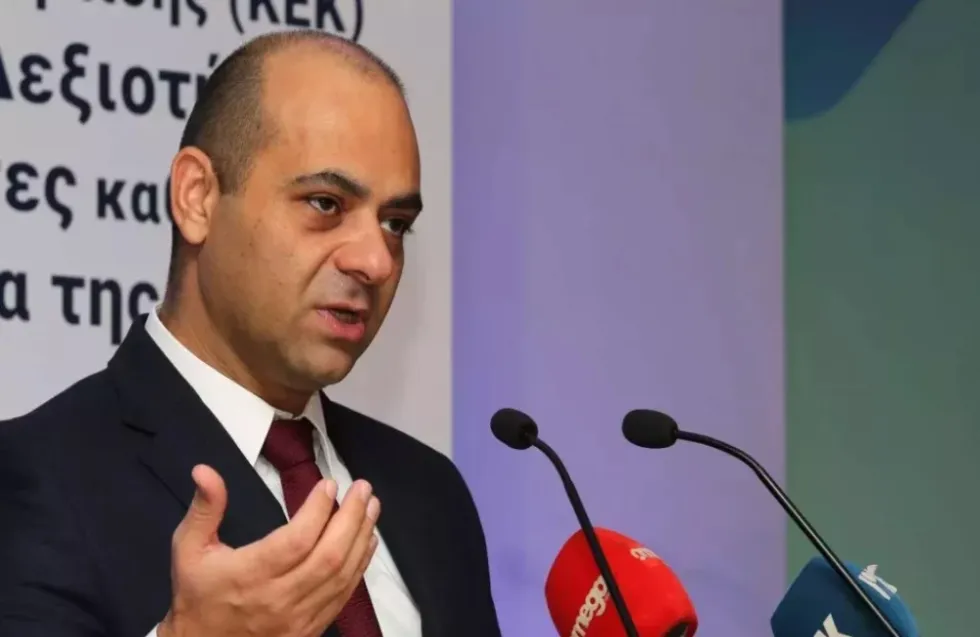 Παναγιώτου για οφειλές σωματείων: «Κανένας δεν τυγχάνει διαφορετικής μεταχείρισης»