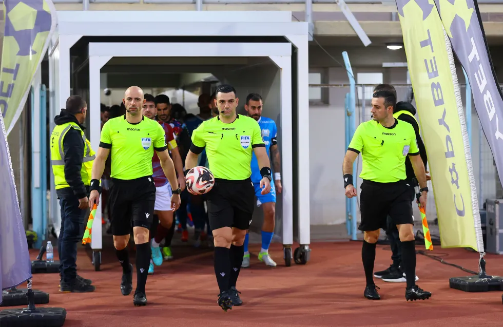 ΕΝΠ: Καταγγελία της διαιτησίας με Απόλλωνα 