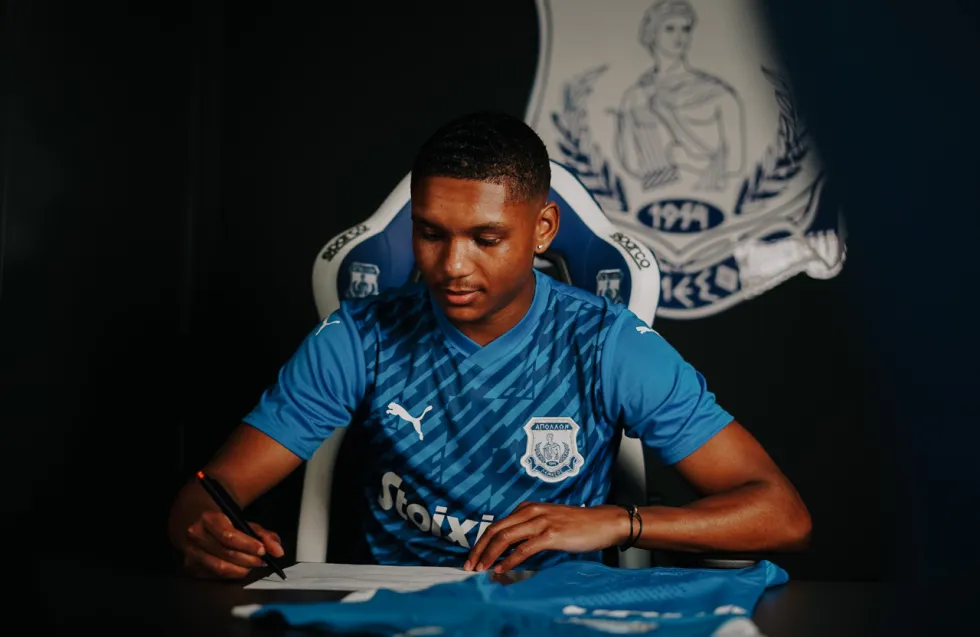 Επίσημο φιρμάνι για Βάουτερ στον Απόλλωνα