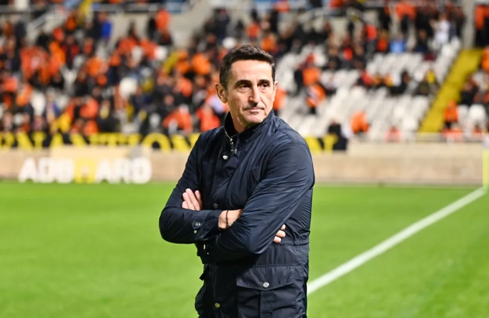 Η εντεκάδα του ΑΠΟΕΛ κόντρα στην Ομόνοια Αραδίππου 