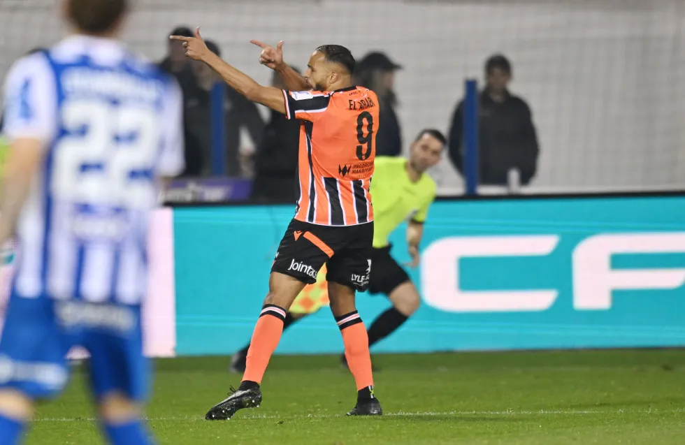 «Πυροβολισμός» γενεθλίων κι αμέσως αλλαγή