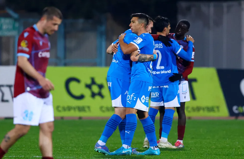 Επιστροφή στα διπλά μετά από ένα μήνα 