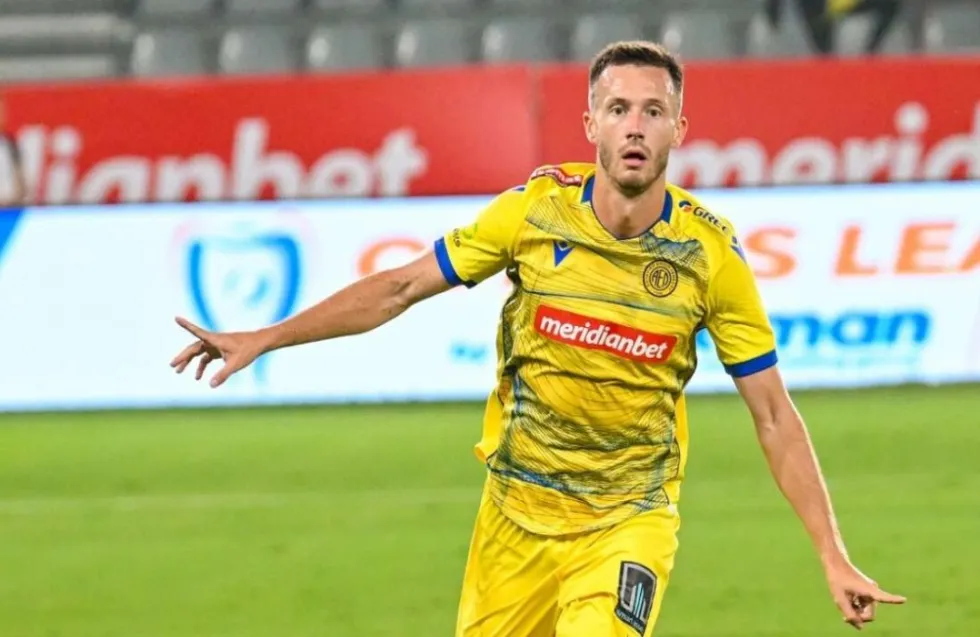 Λεσοβόι: Τον... παρέσυρε το κύμα