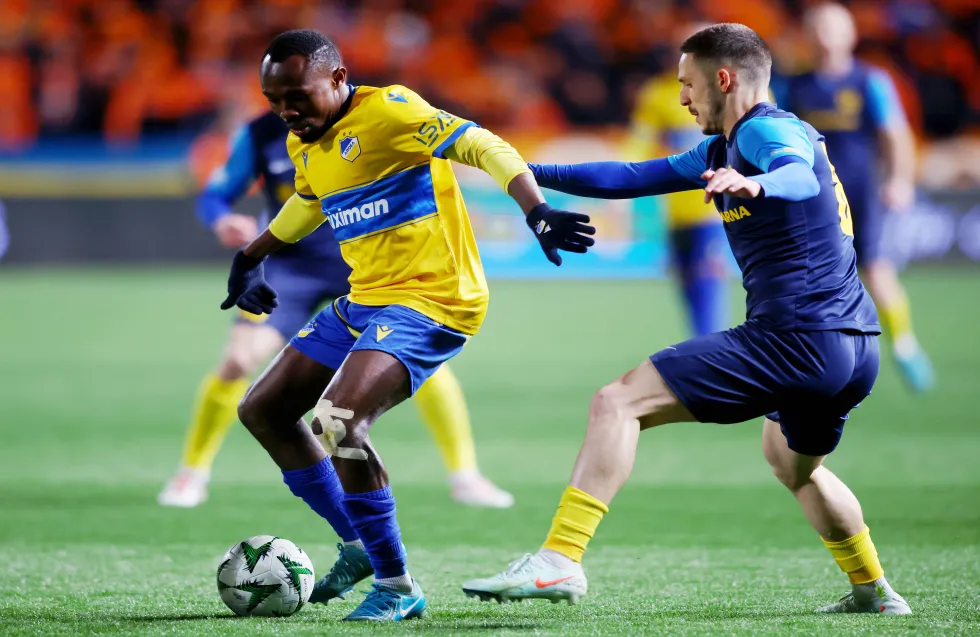 Δεν τελειώνει η κακοδαιμονία στον ΑΠΟΕΛ, έγινε αλλαγή και ο Αμπάγκνα