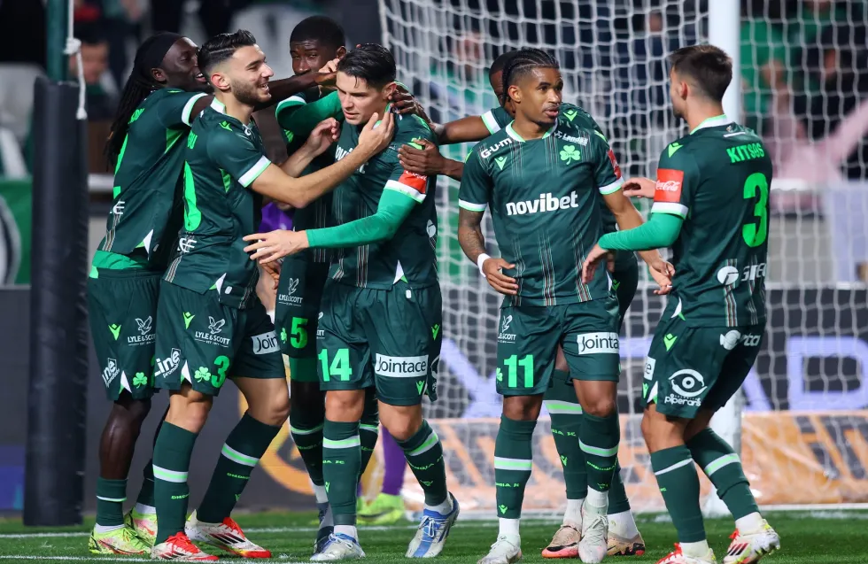 Παίζει την τελευταία ζαριά η Ομόνοια για το τρένο του τίτλου