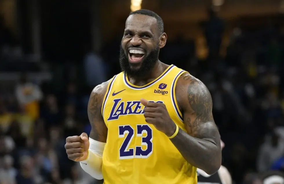 Ο ΛεΜπρόν Τζέιμς έφτασε τις 1.000 νίκες στη regular season