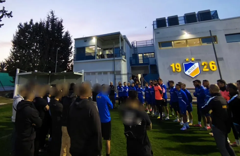 Πήγαν Αρχάγγελο ενόψει Ομόνοιας οι Πορτοκαλί: «Δεν θα παραδώσουμε τα όπλα» 