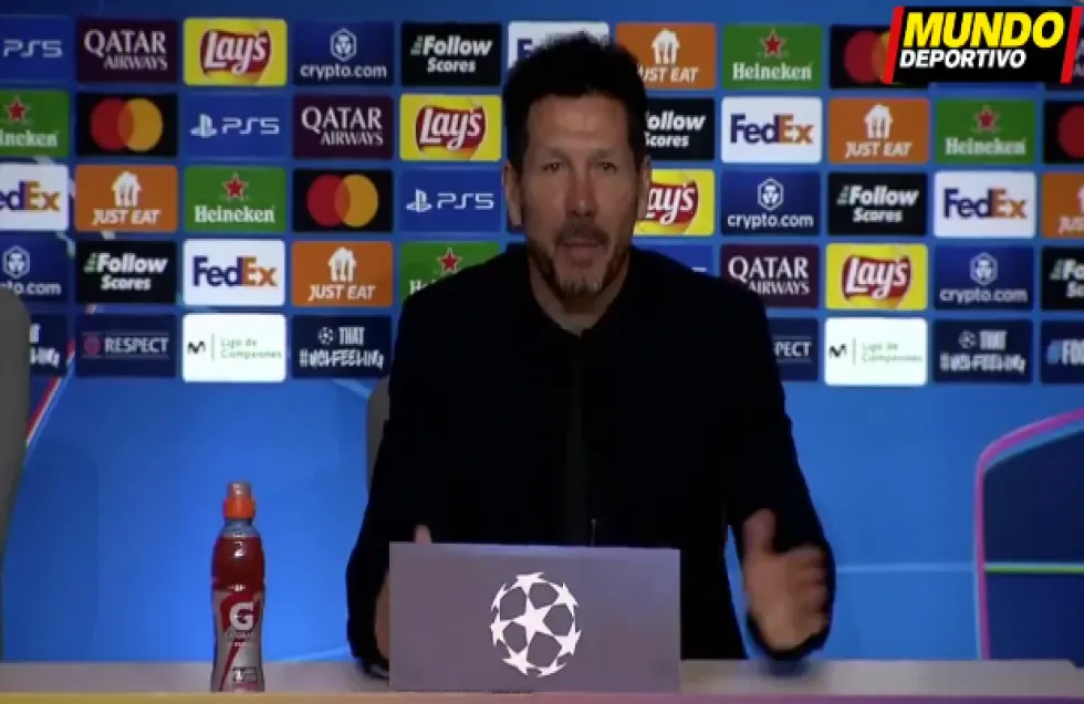 Έξαλλος ο Σιμεόνε: «Δεν έχω δει ποτέ το VAR να καλείται να επανεξετάσει ένα πέναλτι»
